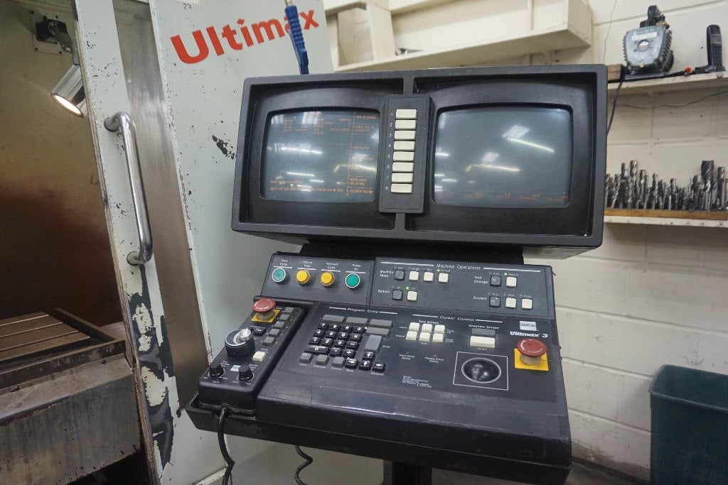 HURCO bmc 30  1997